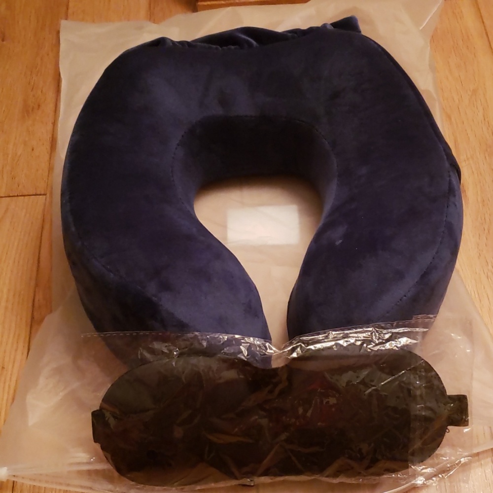 Neck pillow